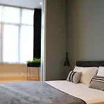 Quentin Zoo Hotel 4*