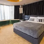 Quentin Zoo Amsterdam