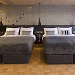 Quentin Zoo Amsterdam