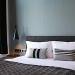 Quentin Zoo Hotel 4*