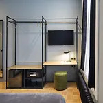 Quentin Zoo Hotel 4*