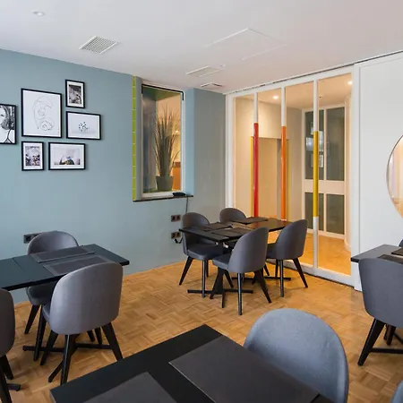 Quentin Zoo Amsterdam